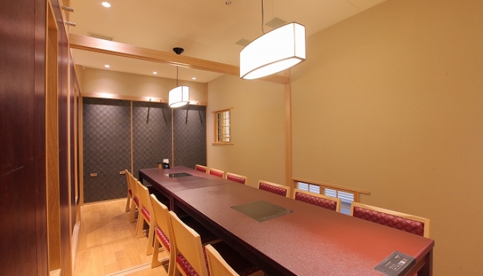 鳥正 〒286-0033 千葉県成田市花崎町828-11 スカイタウン成田 地下1階