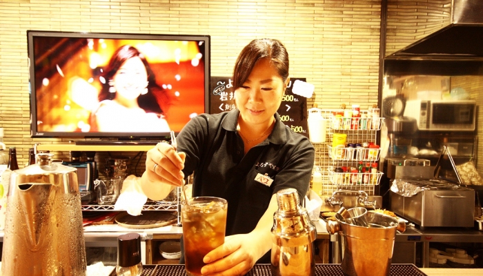 居酒Cafe よろずや成田 〒286-0033 千葉県成田市花崎町814-55