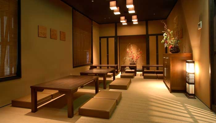 一軒家ダイニング まる。 〒286-0033 千葉県成田市花崎町736-47