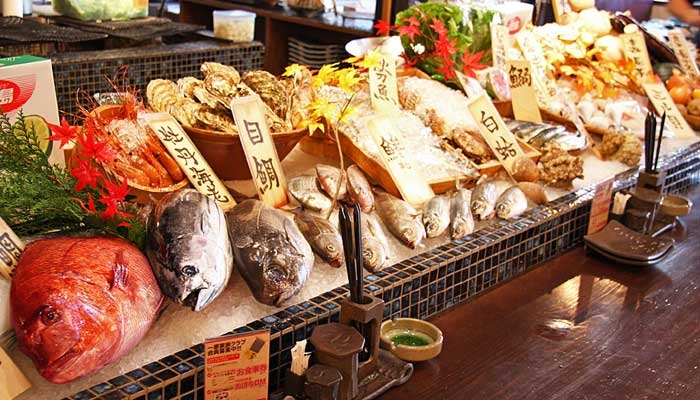 こだわりもん一家 成田店 〒286-0033 千葉県成田市花崎町828-8
