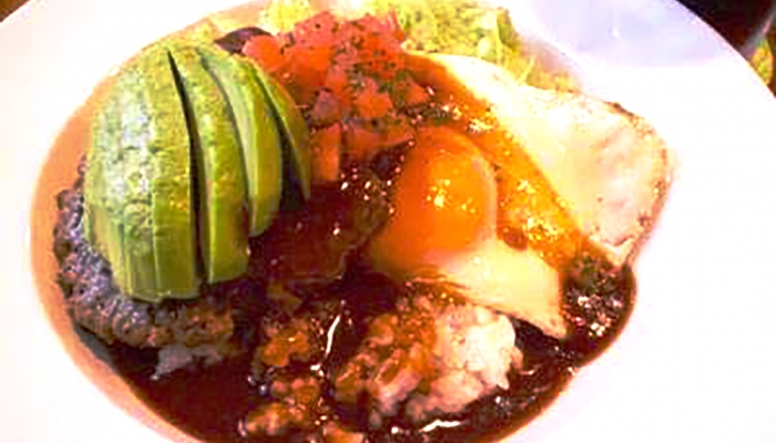 Dining Bar ZION 〒286-0033 千葉県成田市花崎町814-51 1F