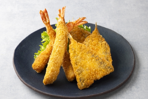 ホテル日航成田　カジュアル・リゾート・ダイニング セリーナ 〒286-0106 千葉県成田市取香500 ランチ・ディナー共通：海老フライ＆アジフライ