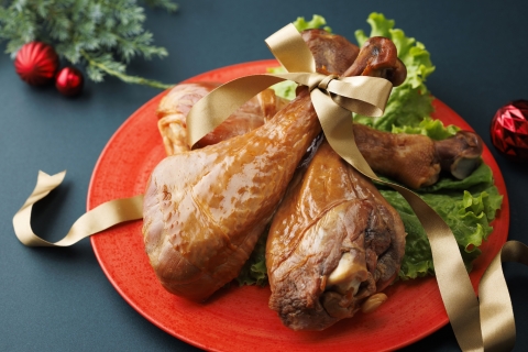 ホテル日航成田　カジュアル・リゾート・ダイニング セリーナ 〒286-0106 千葉県成田市取香500 【12月】クリスマススペシャルディナーバイキング限定：スモークターキーレッグ